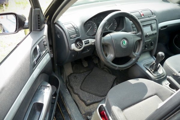 Podnośnik szyby przód lewy Skoda Octavia II 1Z 2005 Kombi