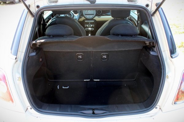 Szyba drzwi przód lewa Mini One R56 2008 Hatchback 3-drzwi 