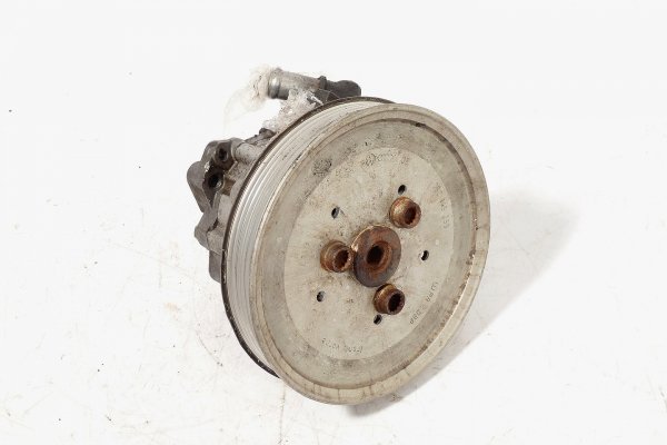 Pompa wspomagania Audi A6 C6 2005 2.4i BDW Kombi