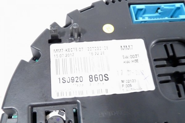Licznik zegary VW UP! 2012 (2011-2016) 1.0i 12V Hatchback 5-drzwi 