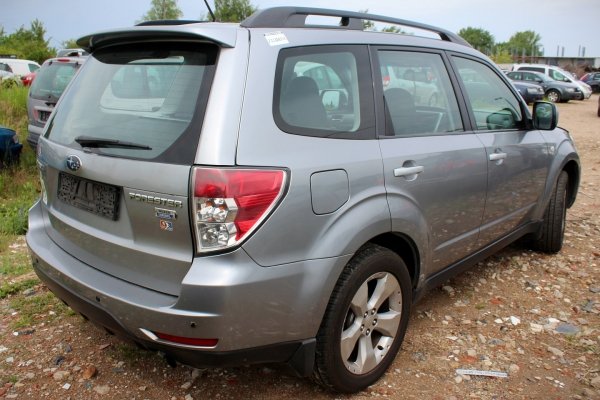 _Konsola Subaru Forester III SH 2008 2.0D EE20Z 2008 Suv