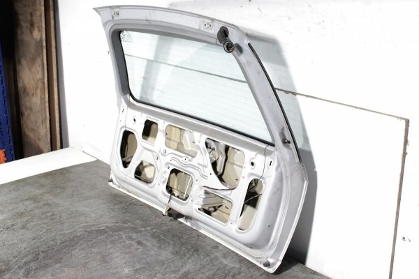 _Klapa bagażnika tył Chevrolet Nubira 2005 Kombi