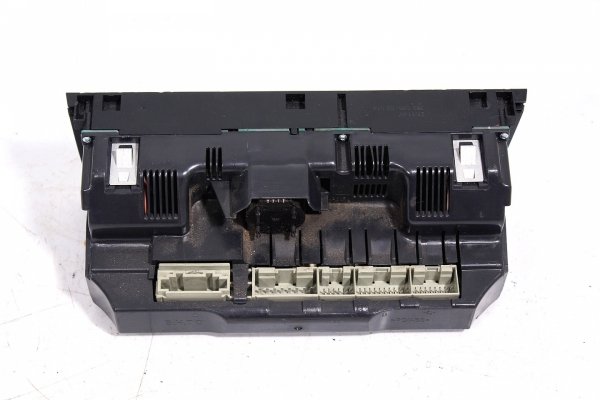 Panel sterowania klimatyzacji Audi A6 C6 2008 Kombi
