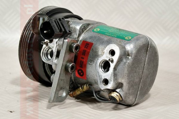 POMPA SPRĘŻARKA KLIMATYZACJI BMW 318 96 E36 1.8