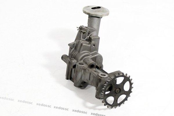 POMPA OLEJU OLEJOWA MITSUBISHI CARISMA 98 1.9 TD