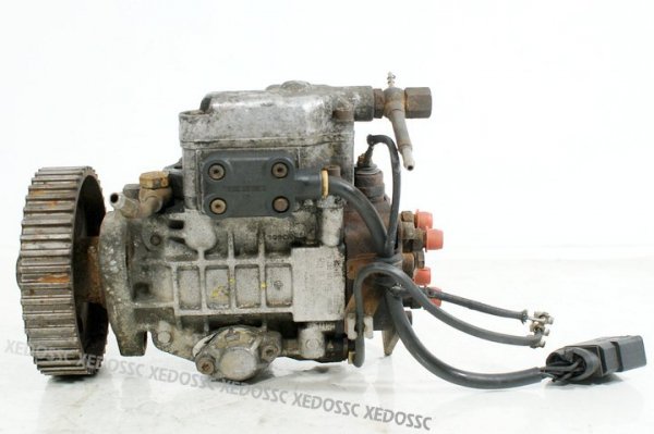POMPA WTRYSKOWA VW POLO 98 1.9 SDI 028130008A fv