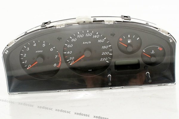 LICZNIK ZEGARY NISSAN PRIMERA P11 99-01 1.8 16V FV