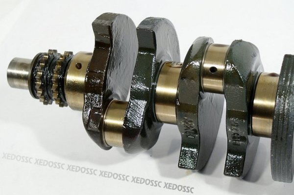 WAŁ KORBOWY BMW 5 E39 98 2.5 VANOS 256S4 M54