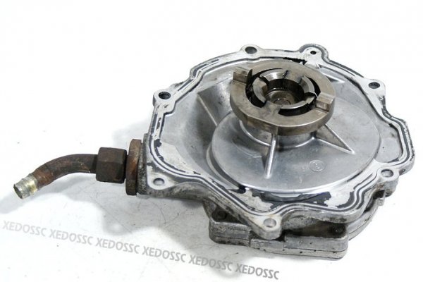 POMPA VACUM WAKUM WAKUUM MERCEDES SPRINTER 97 2.3D