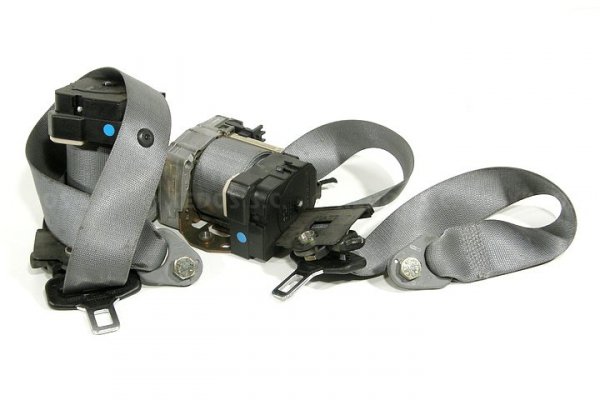 AIRBAG  SENSOR PASY MERCEDES E-KLASA W210 LIFT