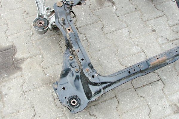 SANKI WÓZEK ŁAWA SILNIKA HONDA LEGEND 96 3.5V6