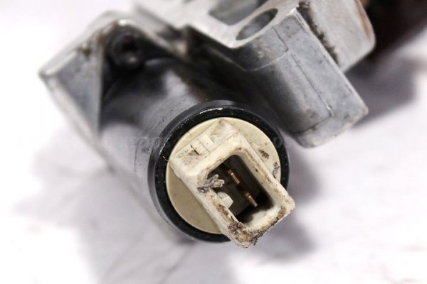 ZAWÓR CIŚNIENIA ELEKTROZAWÓR AUDI A6 00 4.2 V8