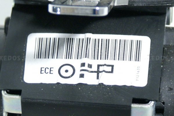 PAS PASY BEZPIECZEŃSTWA TYŁ BMW 3 320 E90 05 SEDAN