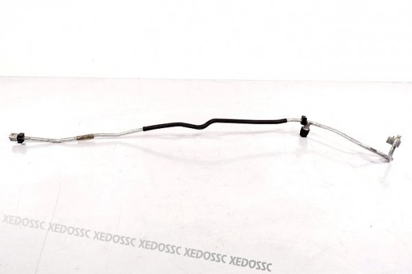 PRZEWODY KLIMATYZACJI  VOLVO V40 98 2.0i