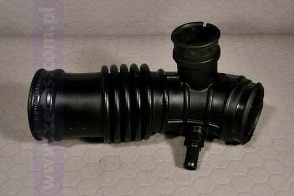 WĄŻ GUMOWY NISSAN PRIMERA P11 96 2.0 16V SEDAN