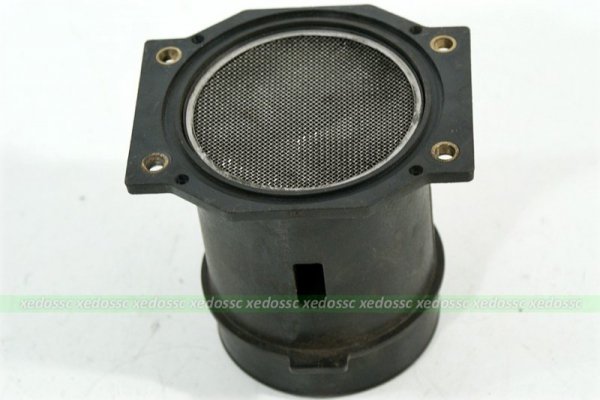 PRZEPŁYWOMIERZ NISSAN PRIMERA P11 97 2.0 TD