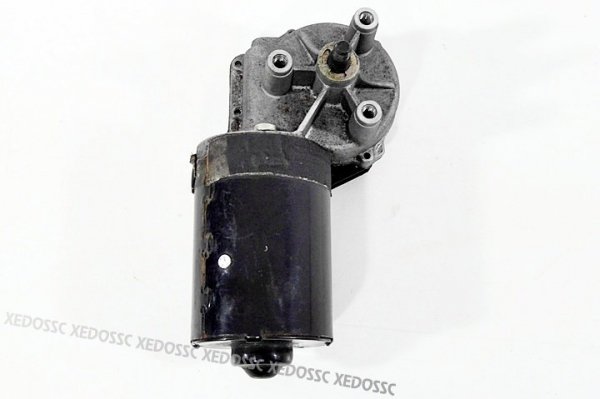 SILNICZEK WYCIERACZEK VW GOLF IV 00 3D 1J1955113A