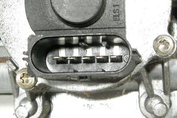 MECHANIZM WYCIERACZEK FORD FUSION 04 SILNICZEK