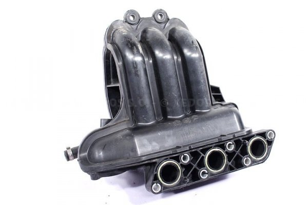 KOLEKTOR SSĄCY SKODA FABIA I 04 1.2 6V 03D129743D