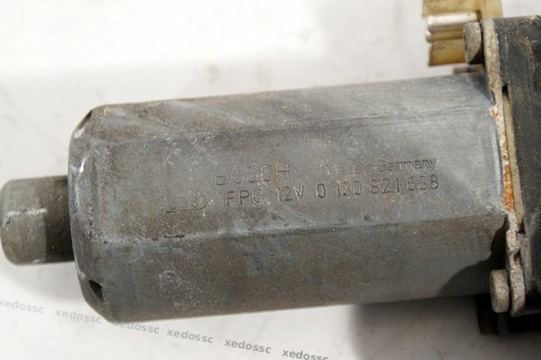 PODNOŚNIK SZYBY PRZÓD LEWY MERCEDES C-KLASA W202