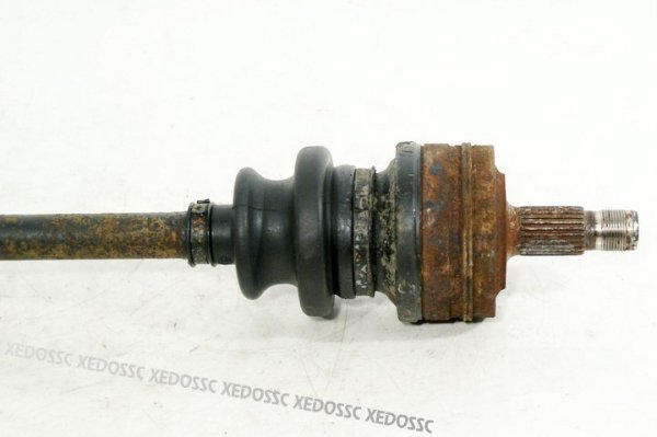 PÓŁOŚ PRAWA MERCEDES C-KLASA W202 96 2.0