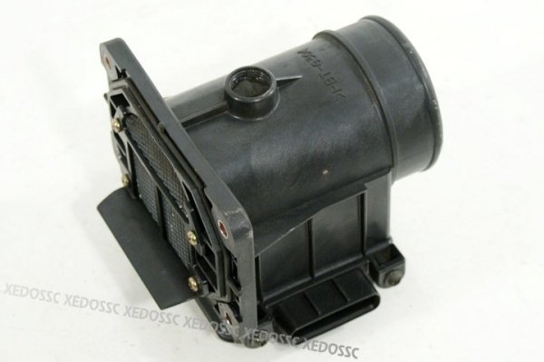 PRZEPŁYWOMIERZ MITSUBISHI SPACE WAGON 96 2.0 16V