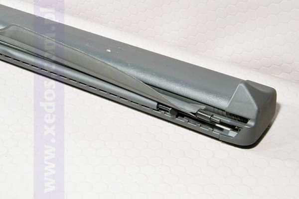 ROLETA BAGAŻNIKA MERCEDES E-KLASA W210 99 KOMBI