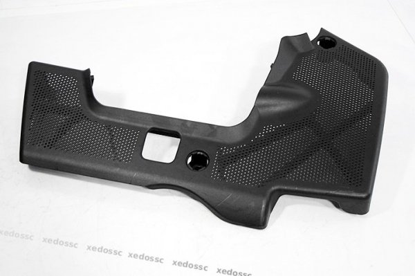 POKRYWA OSŁONA NA SILNIK VW GOLF IV 99 1.6 AKL FV