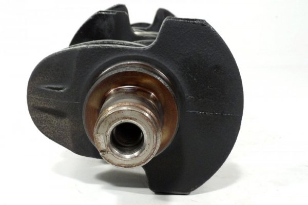 WAŁ KORBOWY VW POLO 6N 6K GOLF IV 2001 1.4 16V AUA