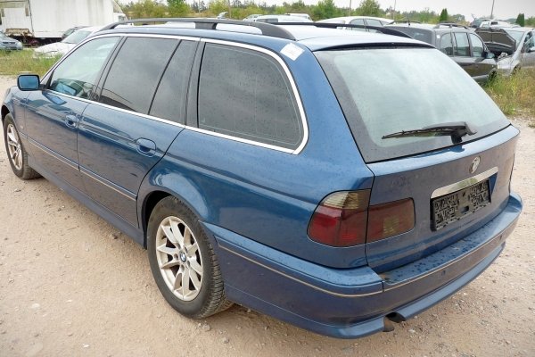 _Lusterko prawe BMW 5 E39 2002 Kombi (Kod lakieru: TOPASBLAU METALLIC (364))