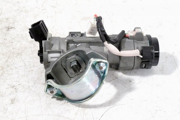 _Stacyjka kluczyk Hyundai i20 PB 2010 1.2i G4LA