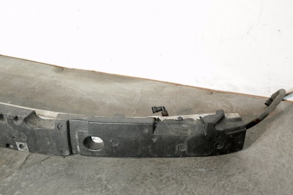 Belka zderzaka przód BMW 5 525d E60 E61 2005 