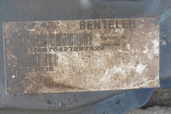 Amortyzator przód prawy Volvo S40 2006 2.0D D4204T Sedan 