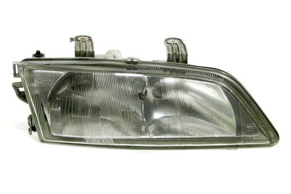_Reflektor prawy Nissan Primera P11 1996-1999