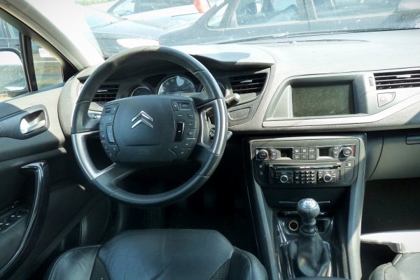 Drzwi tył prawe Citroen C5 II 2009 Kombi (kod lakieru: KTV)