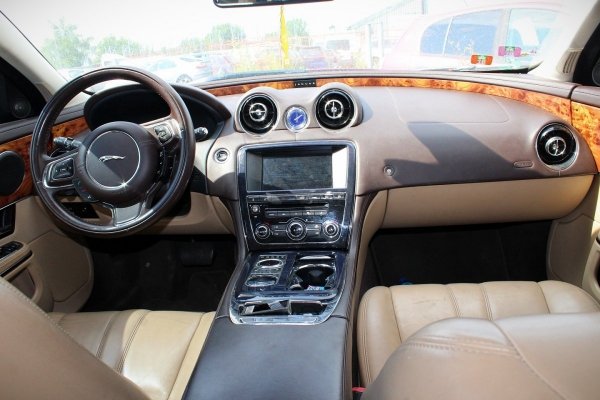 Zamek maski lewy+prawy+linka Jaguar XJ X351 2012 3.0D Sedan