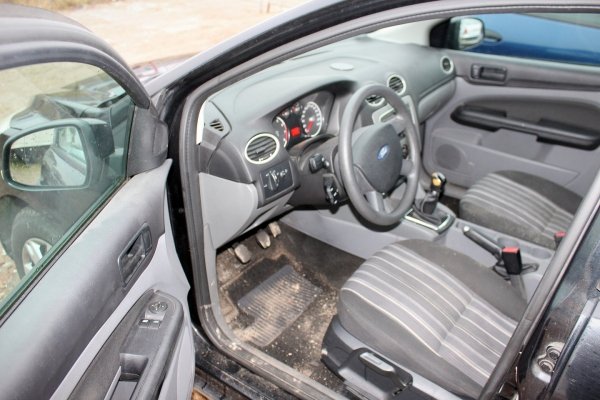Atrapa grill Ford Focus MK2 Lift 2010 Hatchback 5-drzwi