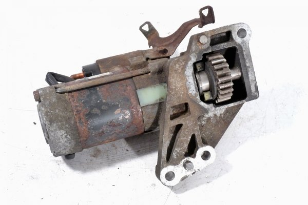 Rozrusznik Mitsubishi Grandis 2005 2.0DID BSY Van