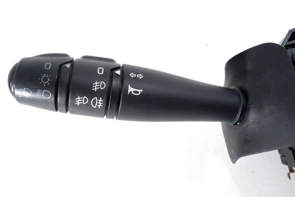 _Przełącznik zespolony Dacia Logan I 2011 Van 