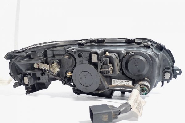 Reflektor lewy Volvo S60 / V70 2004-2009 (xenon)
