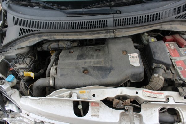 Szyba drzwi przód lewa Suzuki Swift 2007 1.3DDiS Z13DT Hatchback 5-drzwi