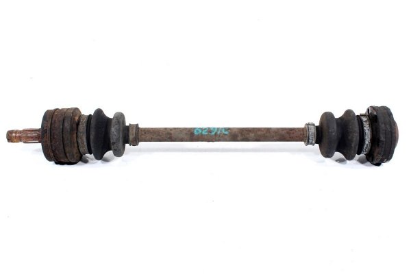 półoś tył lewa - mercedes - 124 - zdjęcie 1