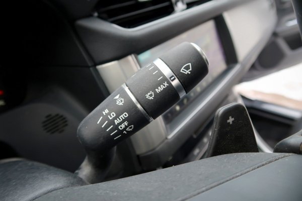 _Szyberdach panorama Jaguar XF X260 2016 Sedan