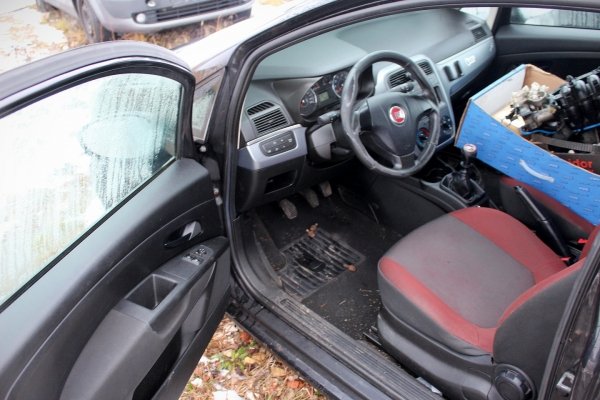 Komputer silnika Fiat Grande Punto 2009 Hatchback 3-drzwi
