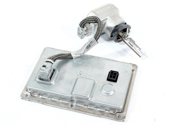 _Przetwornica xenon zapłonnik Volvo XC70 Lift 2005