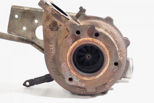 Turbosprężarka turbina Volvo S60 2007 2.4D D5244T4