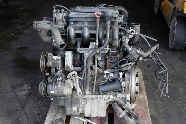 _Silnik Mercedes Vito W638 2003 2.2CDI