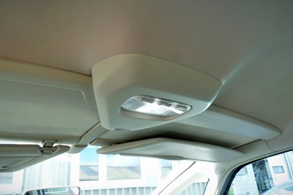 Błotnik przód lewy Citroen C4 Grand Picasso 2008 Minivan (EZR)