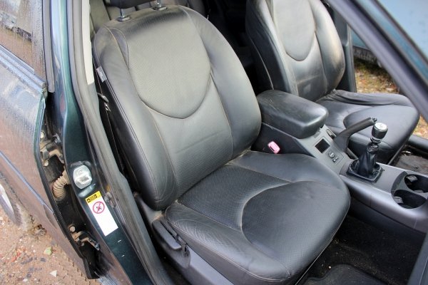 Daszek przeciwsłoneczny prawy Toyota Rav4 III XA30 2006 Suv 5-drzwi 