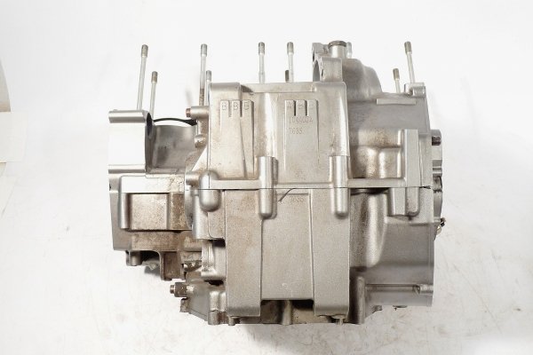 Blok silnika karter Suzuki GSF600 Bandit 2000-2005 0.6i